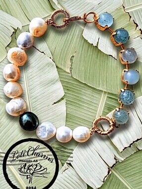 Natural Green Jade and Freshwater Cultured White Baroque Pearls in Yellow Gold